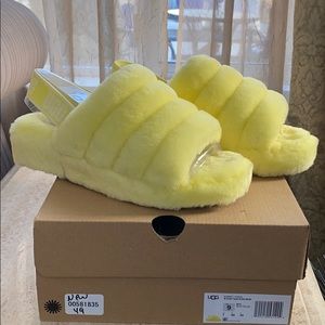 UGG Women’s Fluffy Yeah Slide Neon Yellow